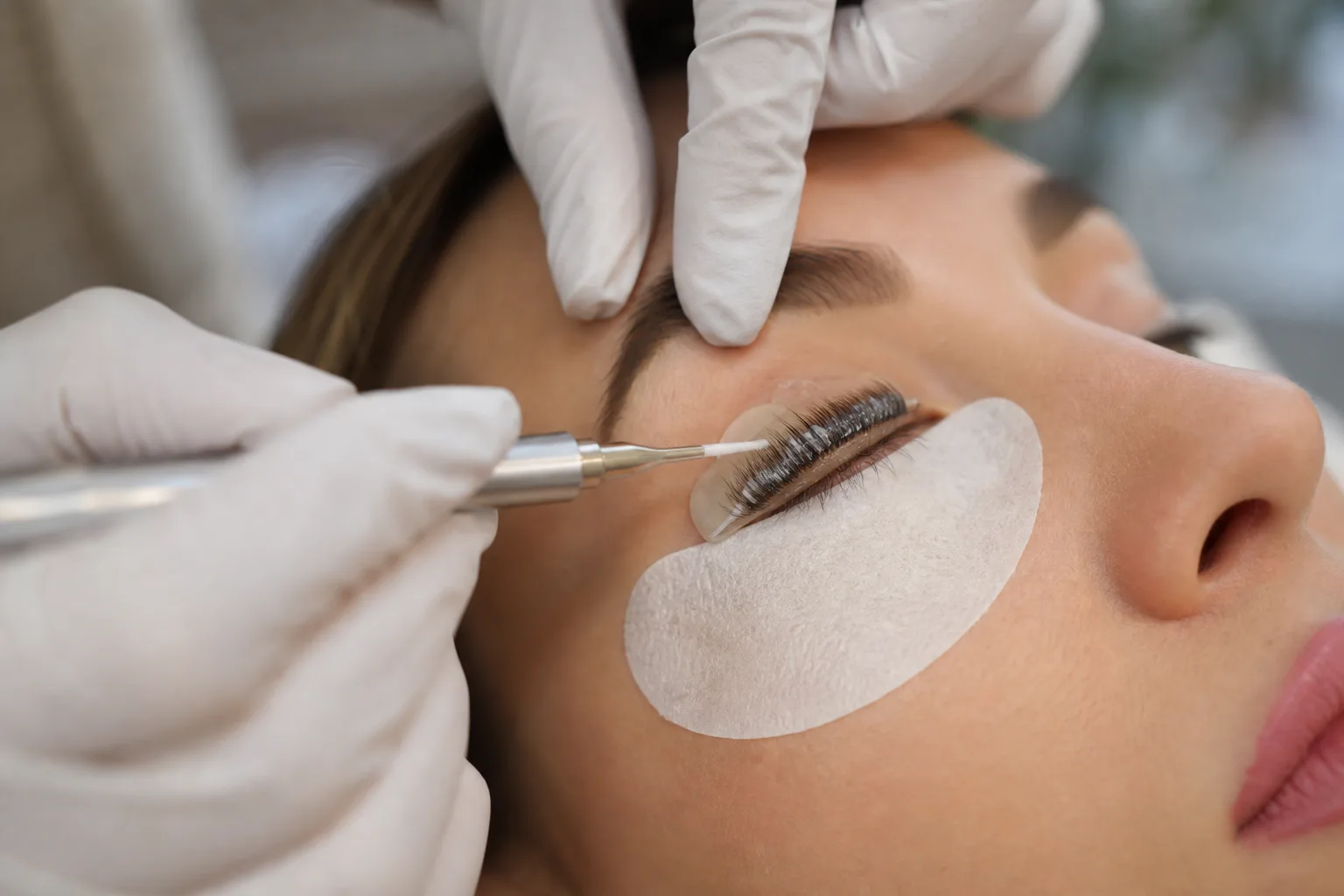 Lash Lifting — procedimento e aplicação