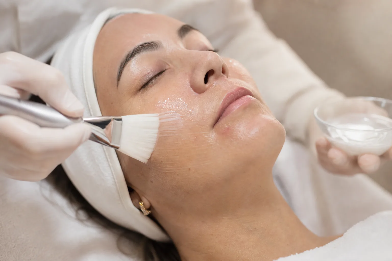 Revitalização Facial — procedimento e aplicação